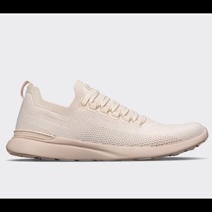 APL techloom breeze sneakers in beech